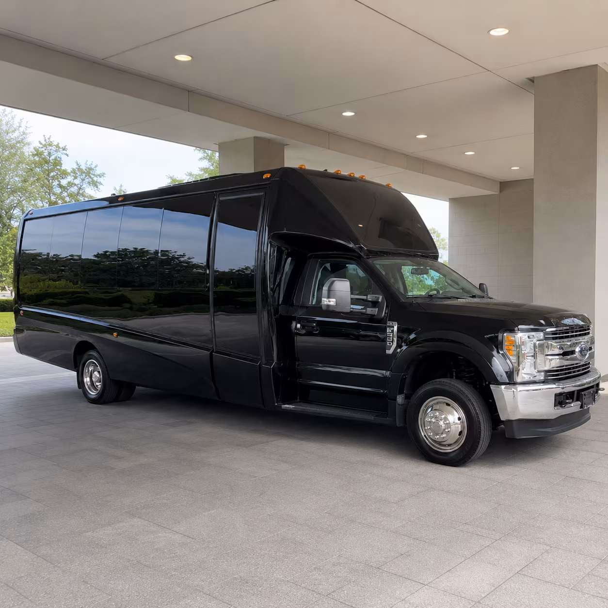 Dearborn Heights Birthday, Sweet 16, & Quinceañera Party Bus Rentals