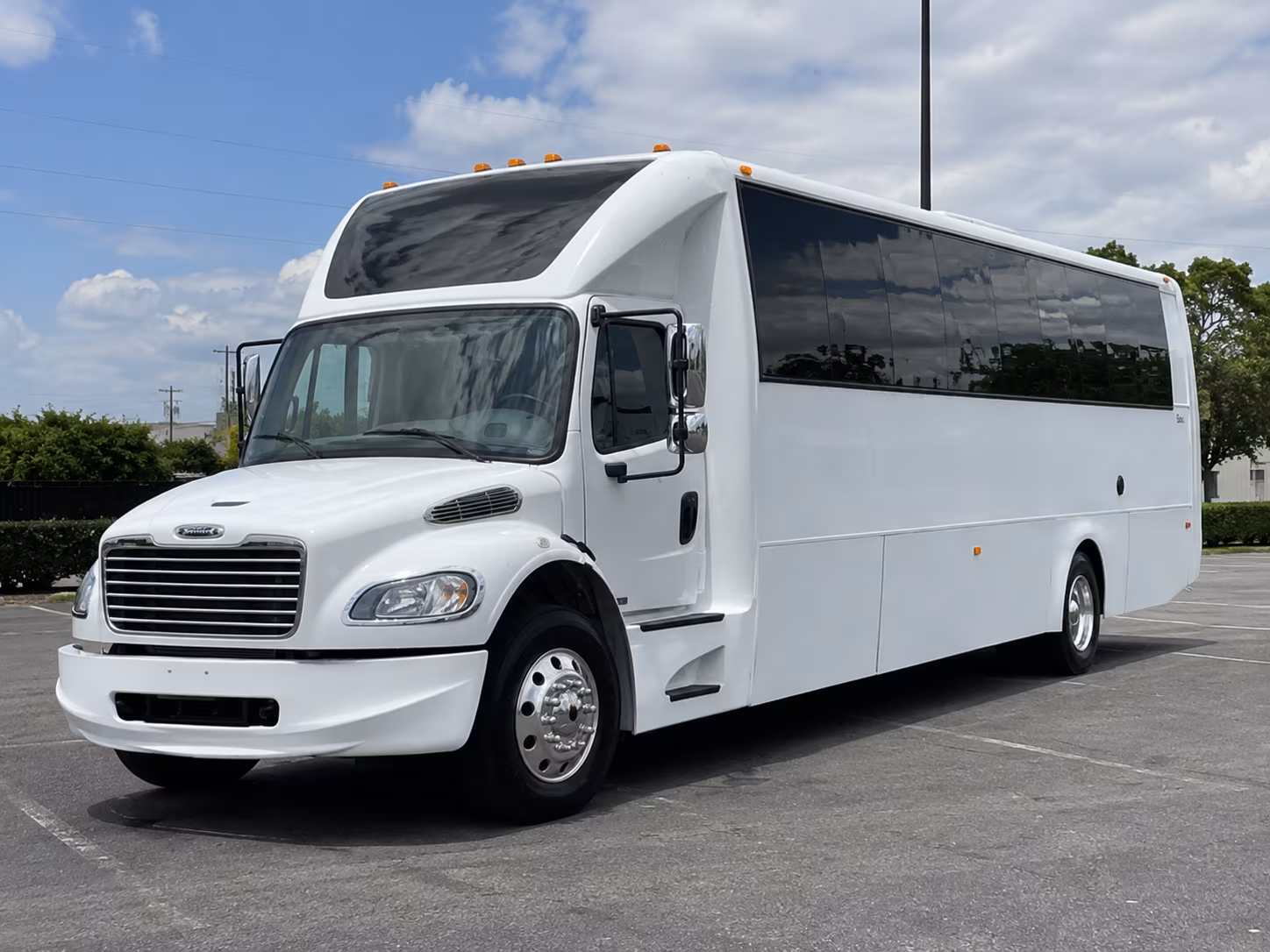 Southgate Winery Tour & Pub Crawl Transportation